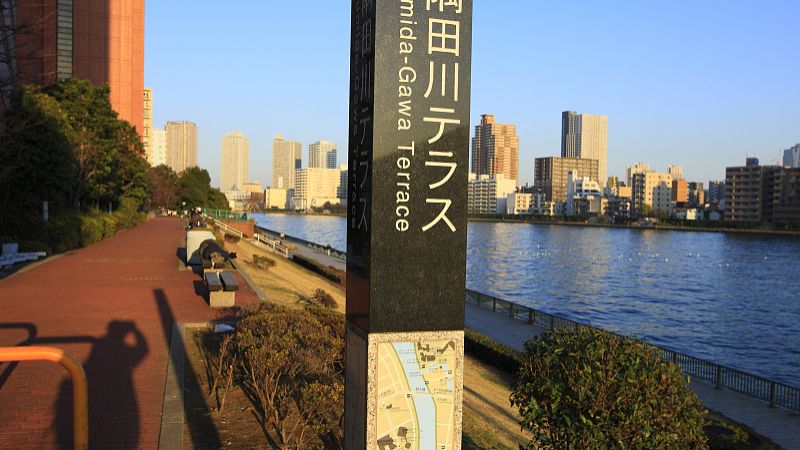 四川廣告製作精神堡壘獨特的風格魅力。